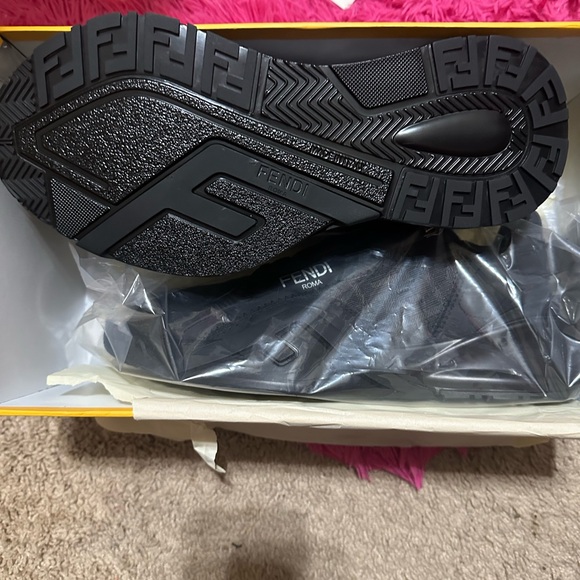 Fendi Black Men's Leather & Mesh Low-Top Sneakers - Picture 3 of 4